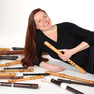 Glückskönigin Hannah König gibt Flötenunterricht in Fürstenfeldbruck